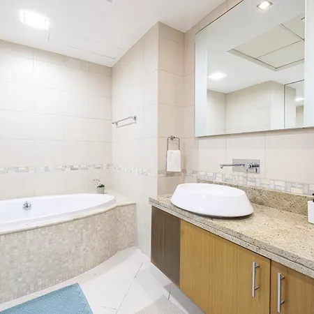 Next'Living - Luxury Private Room In A Coliving Villa Dubai Exterior photo