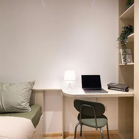 Next'Living - Luxury Private Room In A Coliving Villa Dubai Exterior photo