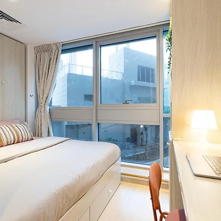 Next'Living - Luxury Private Room In A Coliving Villa Dubai Exterior photo